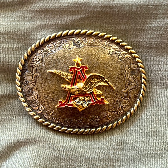 Collectible, Anheuser-Busch belt buckle - Picture 1 of 2